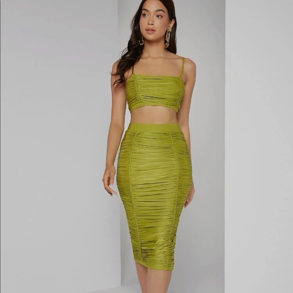 Ruched crop Cami top and pencil skirt set - Picture 2 of 3